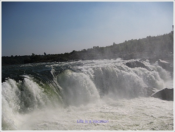 Faith, Colour and the Misty “Dhuandhar” Falls, Jabalpur, India
