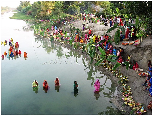 Embracing the divinity of Sun, Chhath Puja, India