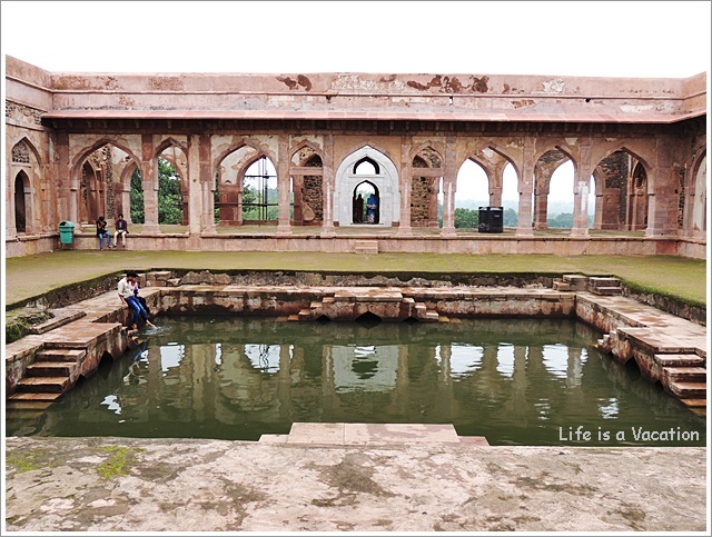 Mandu Monsoon Romance: Baz Bahadur Palace