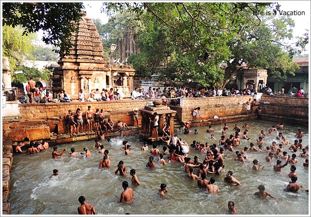 The Living Temples of Mahakuta, Karnataka